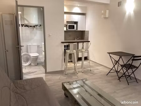 beau studio meublé 20m²