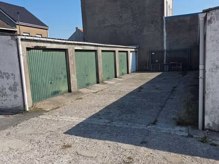 lots de 10 garages