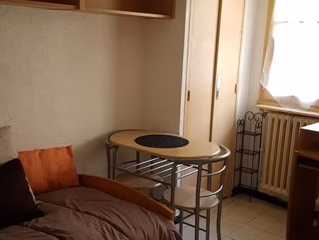studio étudiant