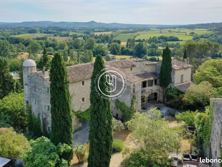 maison 16 pièces 1000 m²