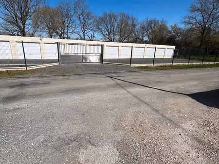 garage parking a louer