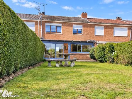 maison 4 pièces 93 m²