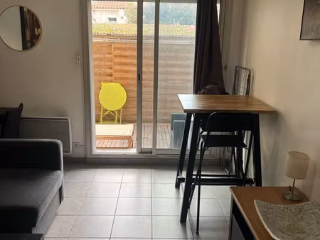 t1 à louer meublé