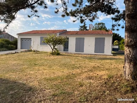 maison de plain-pied 85 m2 à louer - saintes(17100)