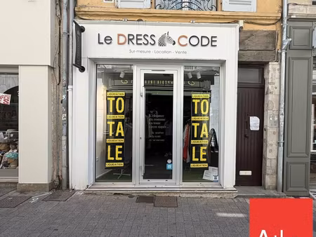 local commercial 37 m² poitiers