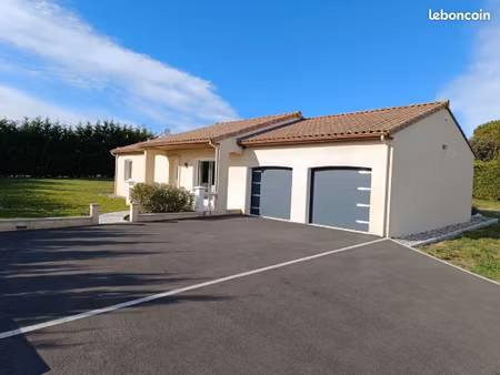 villa individuelle, jardin, garage