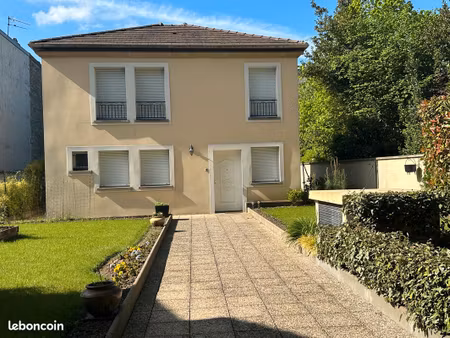 chelles centre f2 + terrasse