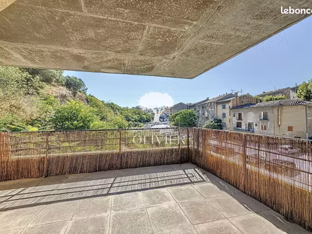 appartement 4 pièces 121 m²