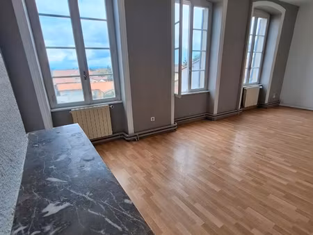 grand duplex t5 de 103 m²