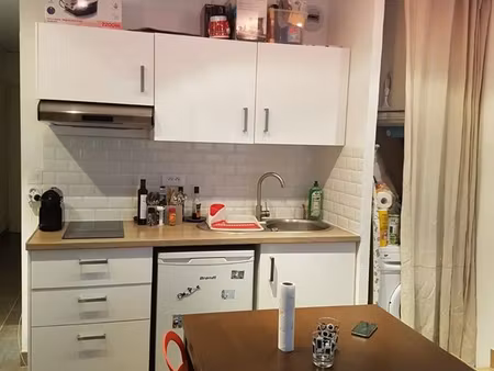 t2 meublé 28m2 - parking et facile d’accès