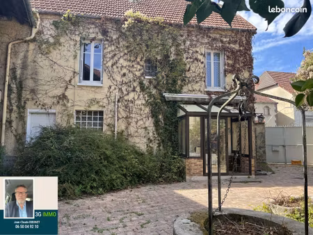 maison spacieuse 136 m² | 4 chambres et dépendance | conflans-sur-seine
