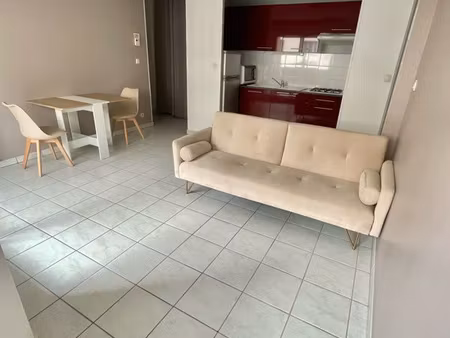 t2 meublé à louer decine centre