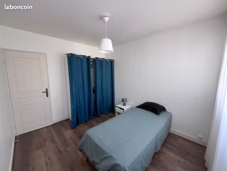 appartement 1 pièce 10 m²