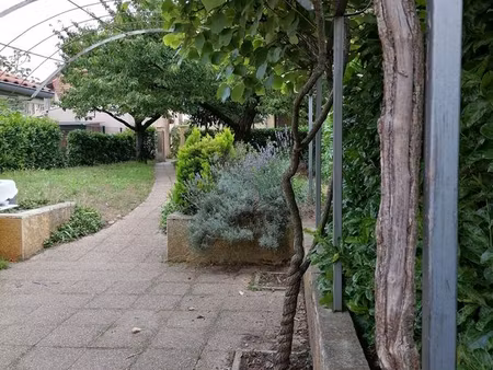 appartement 100 m2 proche canal avec jardin et garage