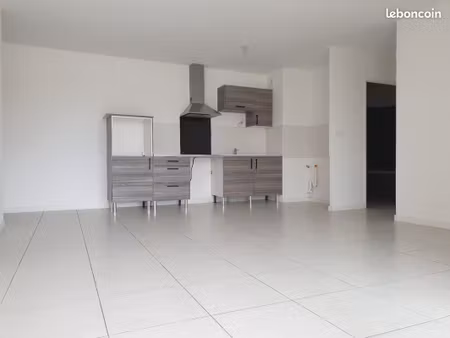appartement 3 pièces 64 m²
