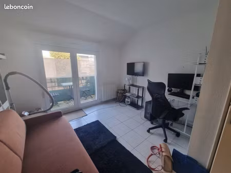 studio meublé île de nantes