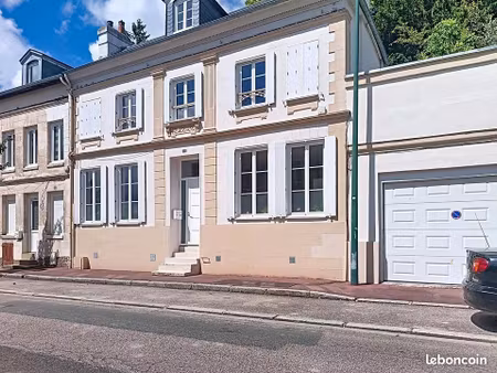 maison 6 pièces 108 m²