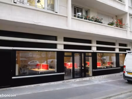 local hôtel, bureaux 125 m²