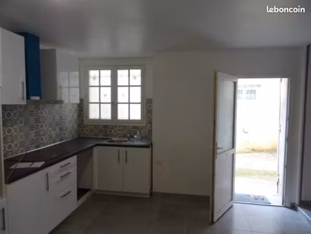 maison 3 pièces 92 m²
