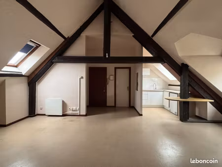 studio 1 pièce 36 m²