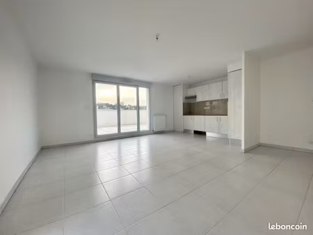 appartement 3 pièces 68 m²