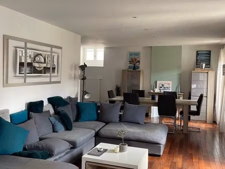 duplex en plein centre de besançon avec parking privatif