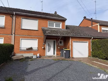maison 7 pièces 93 m²