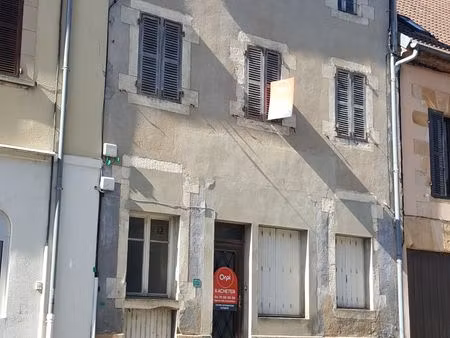 maison de bourg à restaurer