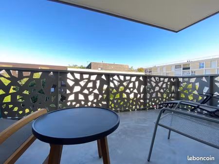 la ciotat – t2 de 43 m² avec terrasse de 10 m² et 2 parkings – résidence de 2021