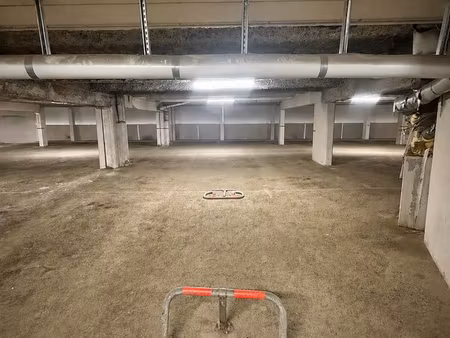 parking/box 20 m² la mongie