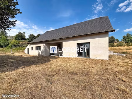 maison 6 pièces 223 m²