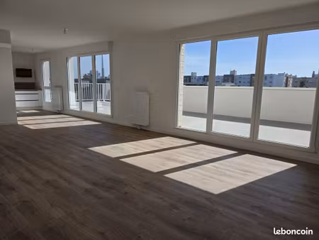appartement 3 pièces 77 m²