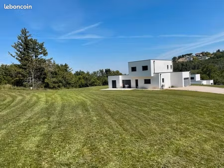 maison 4 chambres 137 m2