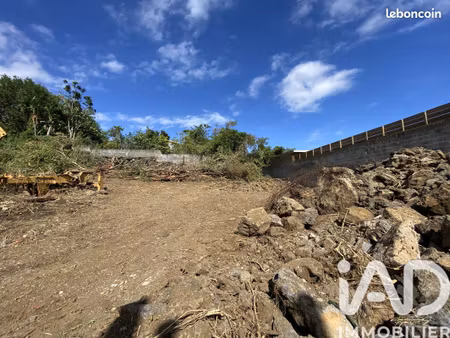 terrain 372 m² saint-pierre