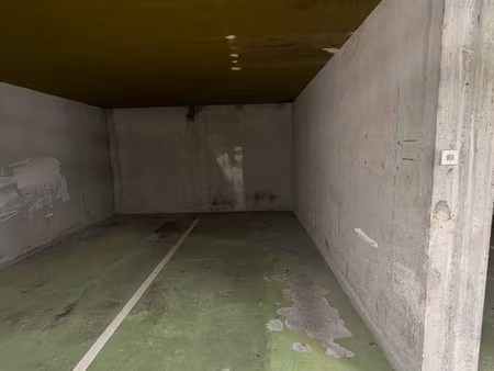 location parking ferney voltaire