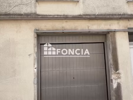 box + cave à vendre – emplacement idéal en centre-ville