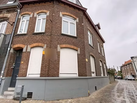 immeuble 4 pièces 186 m²
