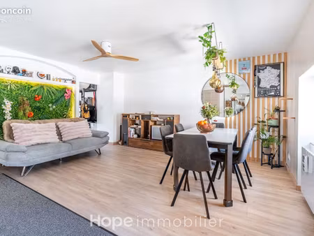 appartement 3 pièces 63 m²