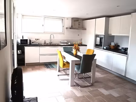 studio meublé de 40m2 a frejus