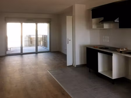 appartement 3 pièces de 68m² avec balcon et parking