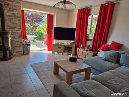 maison 145 m2 sur 600m2 de terrain plat