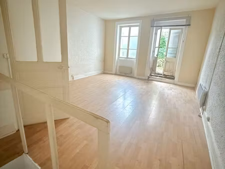 appartement t2 70m2 avec terasse
