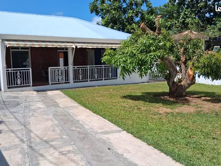 loue maison meublée individuelle au bourg de baie-mahault