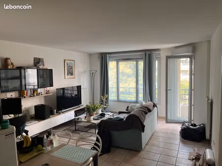 t2 meublé lyon 3 sans-souci / dauphiné