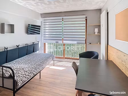 studio 1 pièce 18 m²