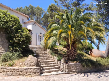 magnifique villa sans vis à vis à 360°