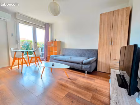 ? studio meublé, cuisine équipée, clim connectée, smart tv, piscine, tennis, toulouse lard
