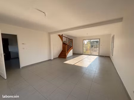 maison 7 pièces 150 m²