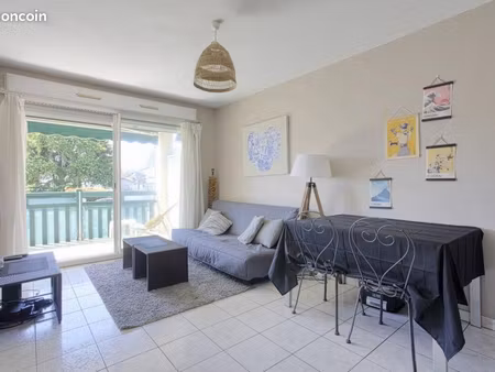 joli t2 quartier des fleuristes anglet