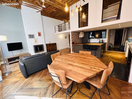 appartement t3/t4 89 m² meublé à hôtel de ville